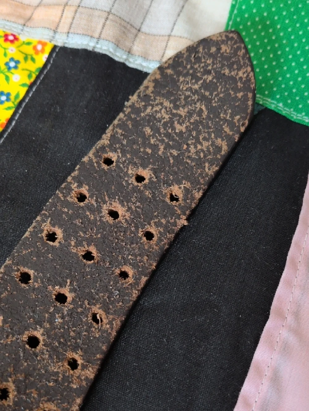 JOE by Joseph Abboud Distressed Leather Belt Size 38 Brown Soft Broken In
